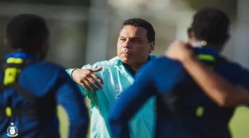 البدري يعبر عن رغبته في العودة لتدريب الأهلي ويبرز تحديات الفريق الحالية